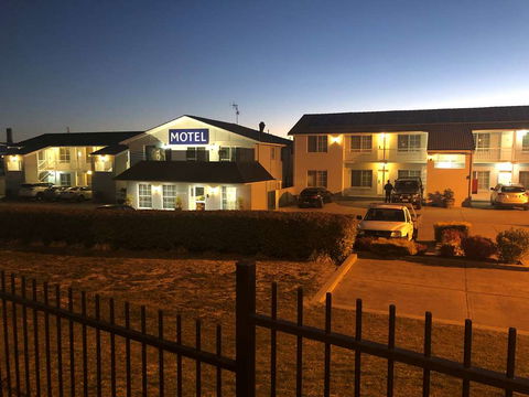 Best Western Coachman's Inn Motel - Tourism Canberra 2