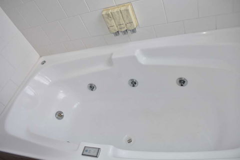 Best Western Coachman's Inn Motel - Tourism Canberra 9