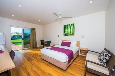 Club Tropical Resort Darwin - Tourism Canberra 5