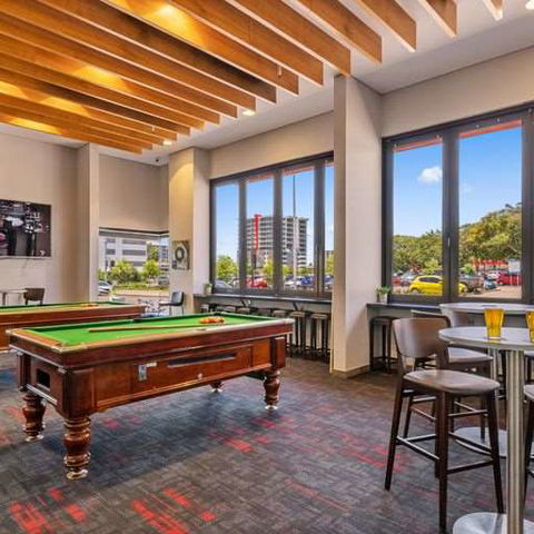 H On Mitchell Apartment Hotel - Tourism Canberra 6