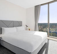 Meriton Suites George St - Tourism Canberra