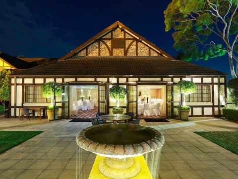 Grand Mercure The Hills Lodge - Tourism Canberra 0
