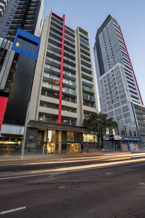 Aria Hotel Apartments - Tourism Canberra 0