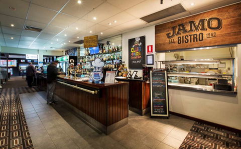Nightcap At Jamison Hotel - Tourism Canberra 2