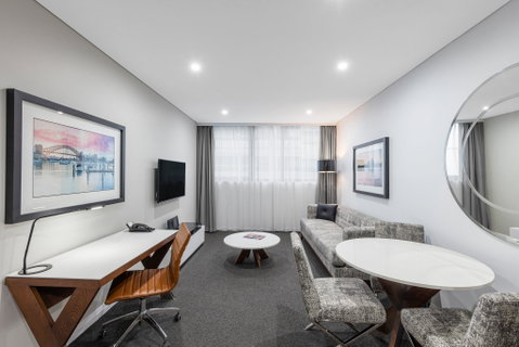Meriton Serviced Apartments North Sydney - Tourism Canberra 1