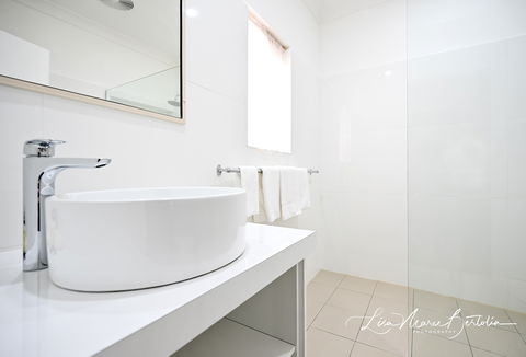 Narrandera Club Motor Inn - Tourism Canberra 2