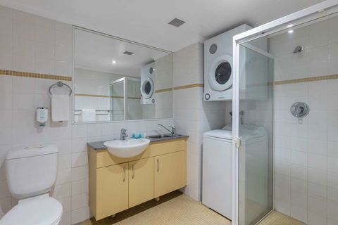 Nesuto Chippendale Sydney Apt Hotel - Tourism Canberra 2