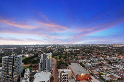 Astra Apartments Parramatta - Skyrise - Tourism Canberra 0