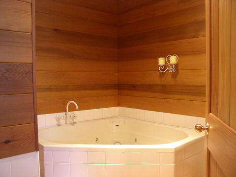 Kemeys Mountain Hideaway - Tourism Canberra 2