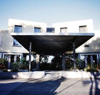 Golden Pebble Hotel - Tourism Canberra