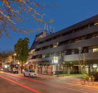 Comfort Hotel Adelaide Meridien - Tourism Canberra