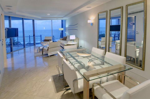 Oceans Mooloolaba - Tourism Canberra 2