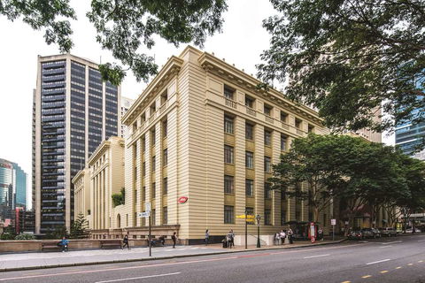Adina Apartment Hotel Anzac Square - Tourism Canberra 0