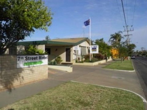 7th St Motel - Tourism Canberra 0