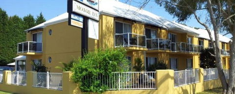 Admiral Nelson Motor Inn - Tourism Canberra 0