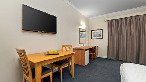 Metro Hotel Perth City - Tourism Canberra 6