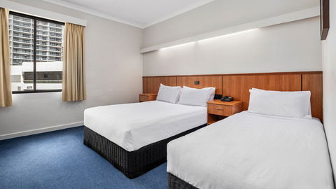 Metro Hotel Perth City - Tourism Canberra 13