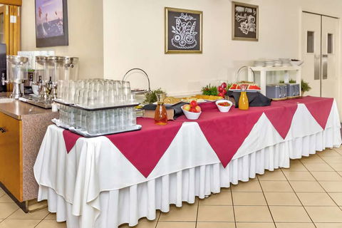 Comfort Inn & Suites Goodearth - Tourism Canberra 9