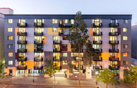 Mont Clare Boutique Apartments - Tourism Canberra 2
