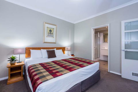 Mont Clare Boutique Apartments - Tourism Canberra 6