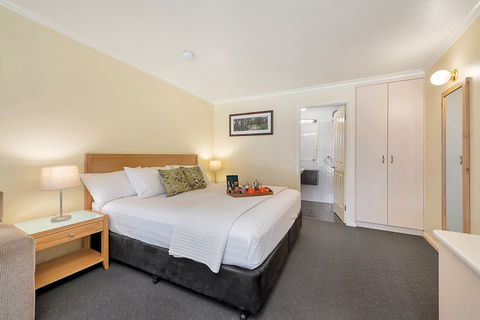 Beechworth Motor Inn - Tourism Canberra 5