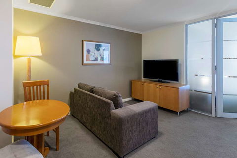 Nesuto Canberra Apartment Hotel - Tourism Canberra 13