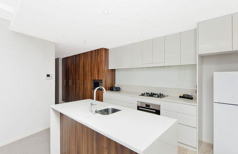 Astra Canberra Manhattan - Tourism Canberra 7