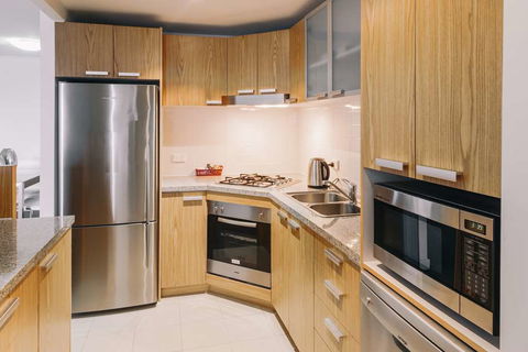 Newcastle Central Plaza - Tourism Canberra 11