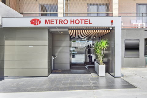 Metro Hotel Perth, South Perth - Tourism Canberra 3