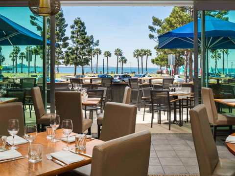 Novotel Geelong - Tourism Canberra 10