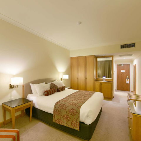 Duxton Hotel - Tourism Canberra 7
