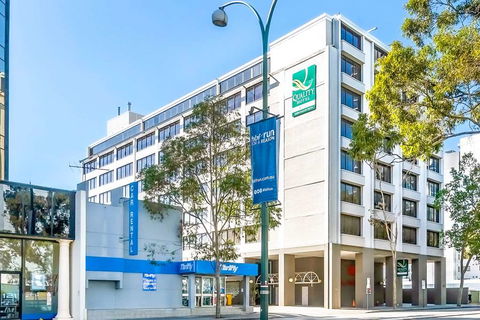 Quality Hotel Ambassador Perth - Tourism Canberra 0