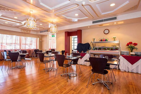 Quality Hotel Ambassador Perth - Tourism Canberra 10