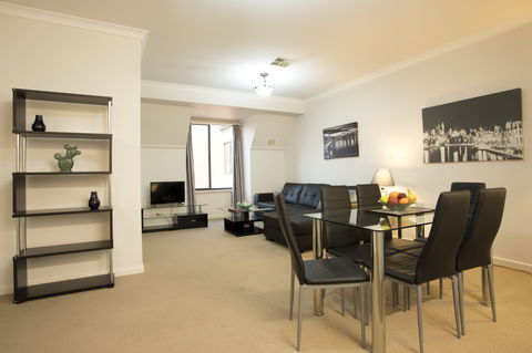Regal Apartments - Tourism Canberra 3