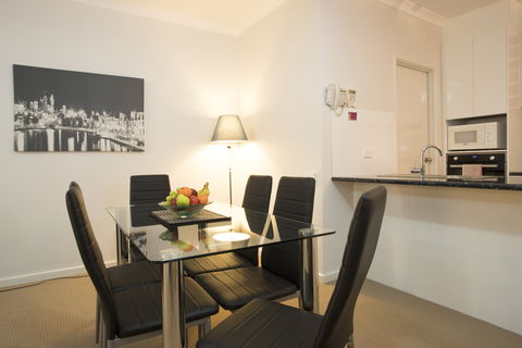Regal Apartments - Tourism Canberra 9