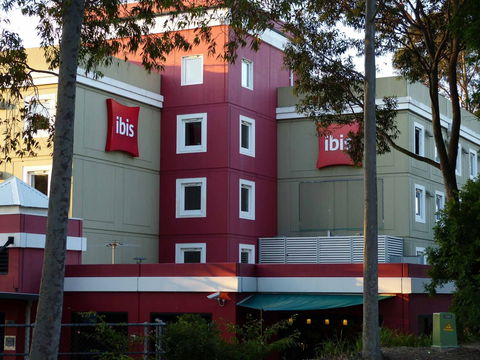 Ibis Sydney Thornleigh - Tourism Canberra 0
