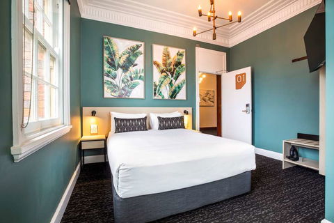 Nightcap At Pymble Hotel - Tourism Canberra 4