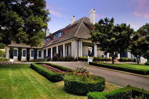 Peppers Manor House - Tourism Canberra 0