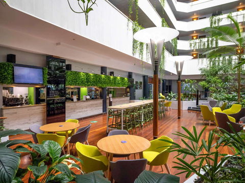 Novotel Darwin Atrium - Tourism Canberra 3