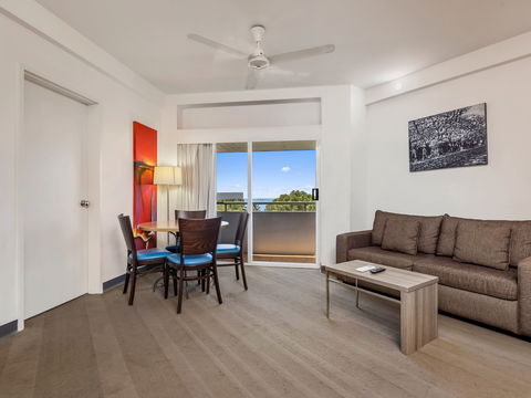 Novotel Darwin Atrium - Tourism Canberra 6