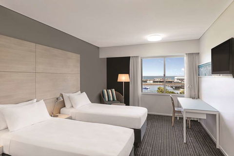 Vibe Hotel Darwin Waterfront - Tourism Canberra 8