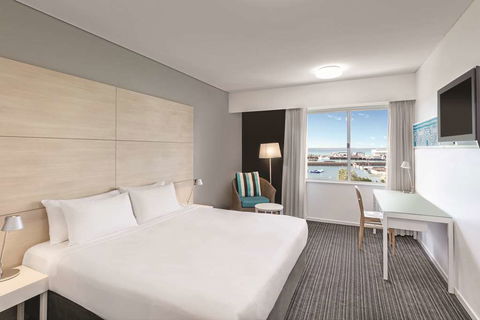 Vibe Hotel Darwin Waterfront - Tourism Canberra 10