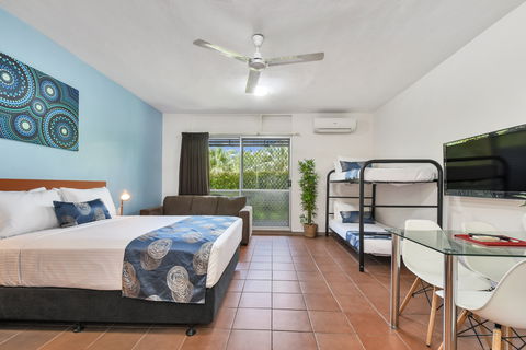 Vitina Studio Motel - Tourism Canberra 3