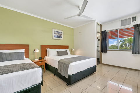 Vitina Studio Motel - Tourism Canberra 13