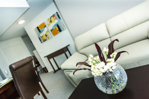 Gladstone Central Plaza Apartment Hotel - Tourism Canberra 5