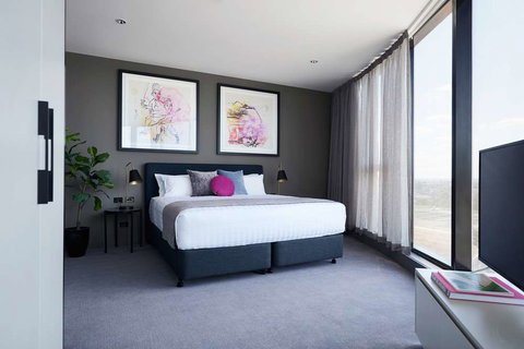 The Chen - Art Series - Tourism Canberra 8