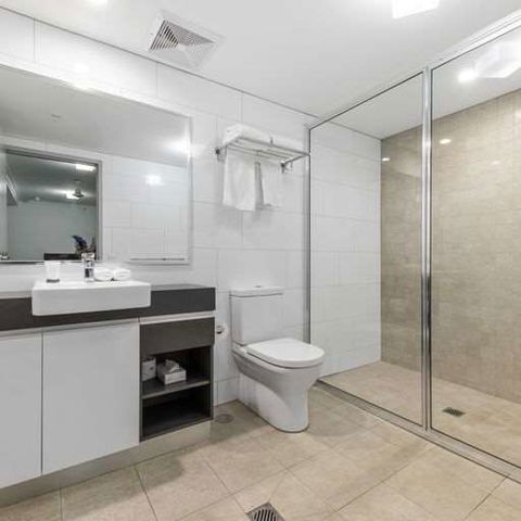 H On Mitchell Apartment Hotel - Tourism Canberra 2