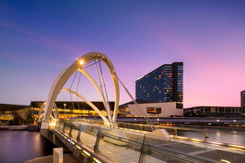 Pan Pacific Melbourne - Tourism Canberra 0