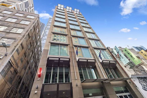 YEHS Hotel Melbourne CBD - Tourism Canberra 2