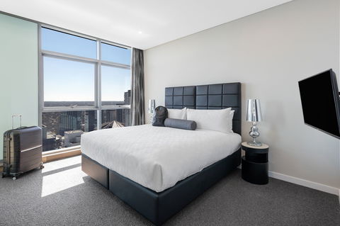 Meriton Suites Chatswood - Tourism Canberra 2
